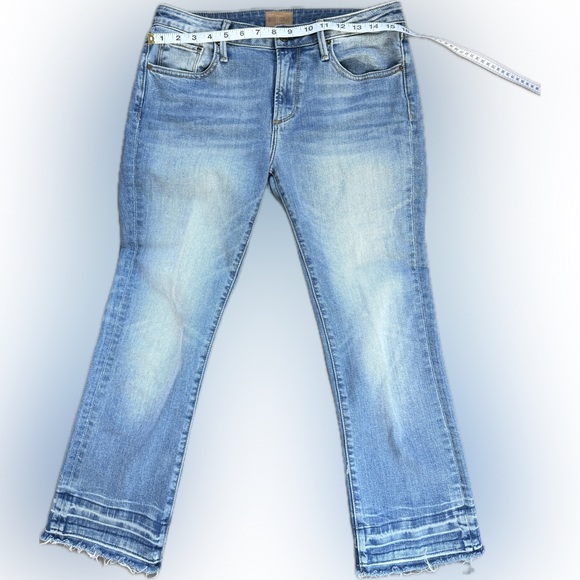 Driftwood Denim - Picture 2 of 6